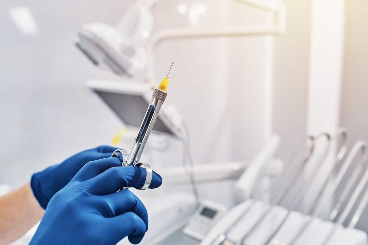 Tension sur l’anesthésie : les dentistes dénoncent une « humiliation »
