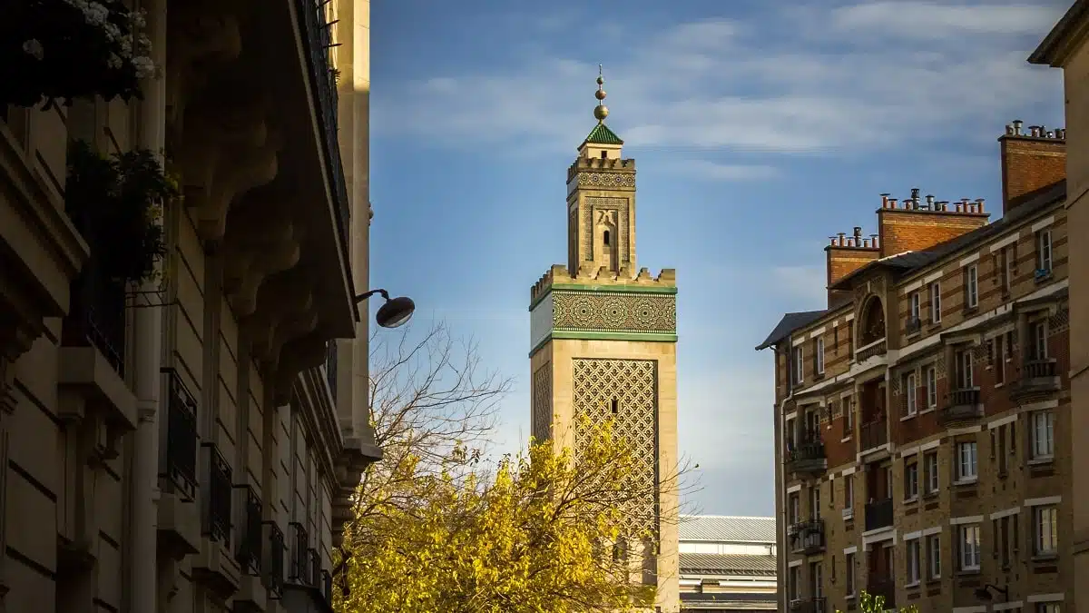Aïd-el-fitr 2025 : voici la date « très probable », selon la Grande mosquée de Paris