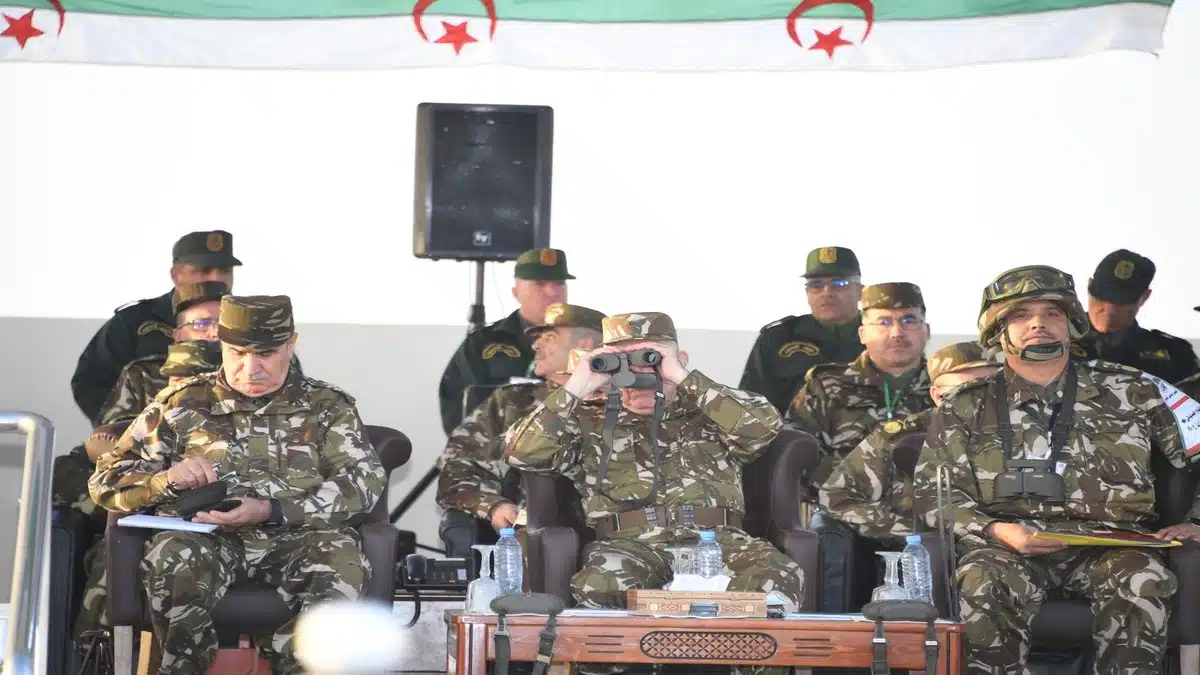 L’ANP exécute l’exercice « Tempête du Hoggar » à la frontière avec le Mali