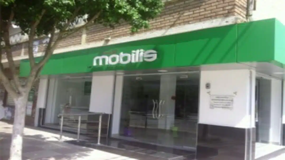 Mobilis secoué par un scandale de corruption : trois personnes écrouées