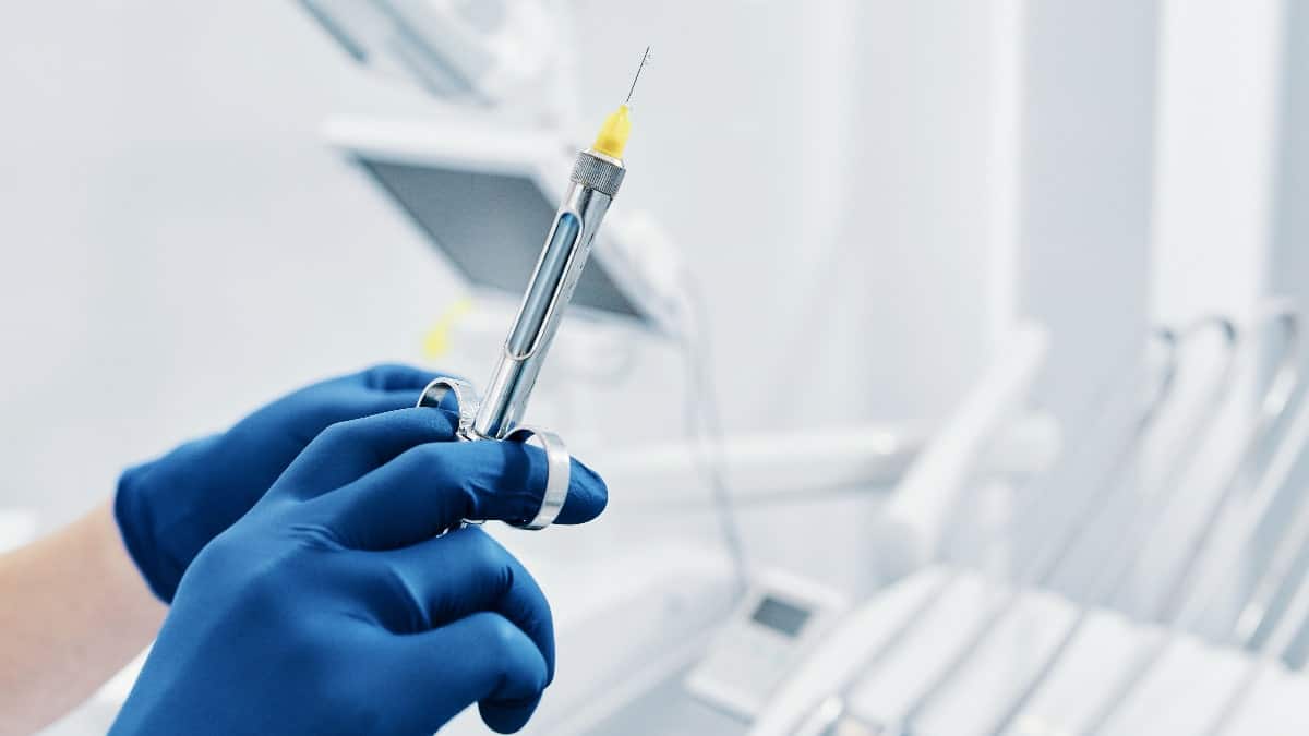 Pénurie de l’anesthésie dentaire : les dentistes en appellent à Tebboune