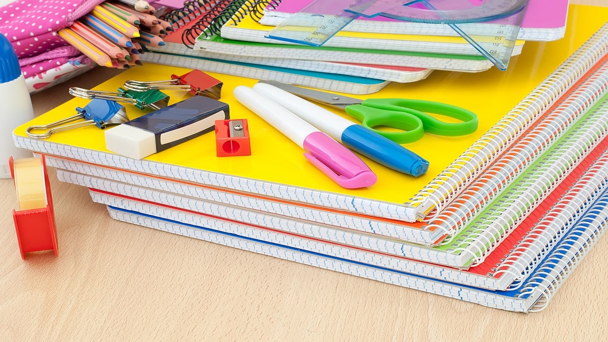 L’importation et la production des fournitures scolaires soumises à une autorisation
