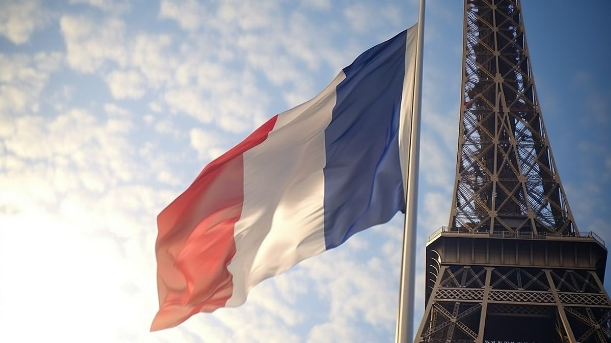 France : les gestes sublimes d&rsquo;un ancien pompier algérien et d’un taxieur marocain