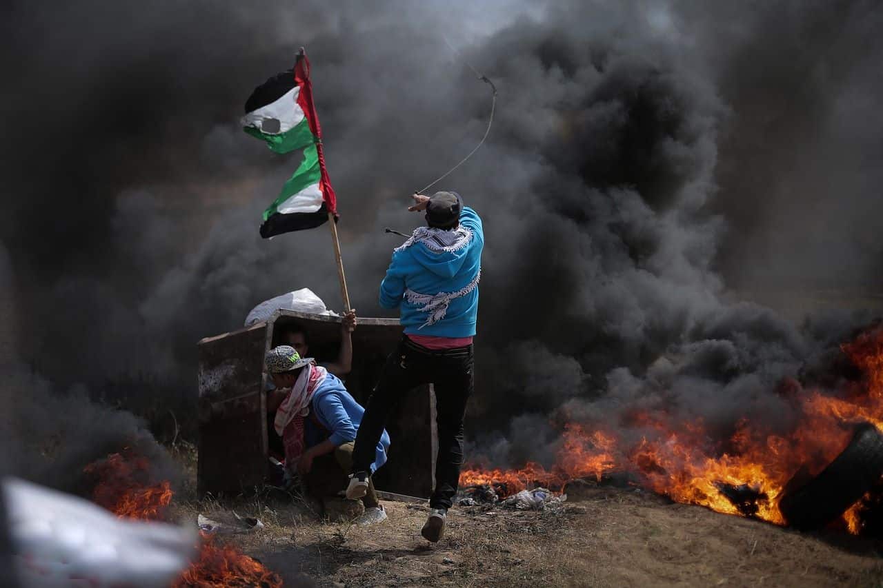 Guerre contre Gaza : Tebboune dénonce un « génocide »