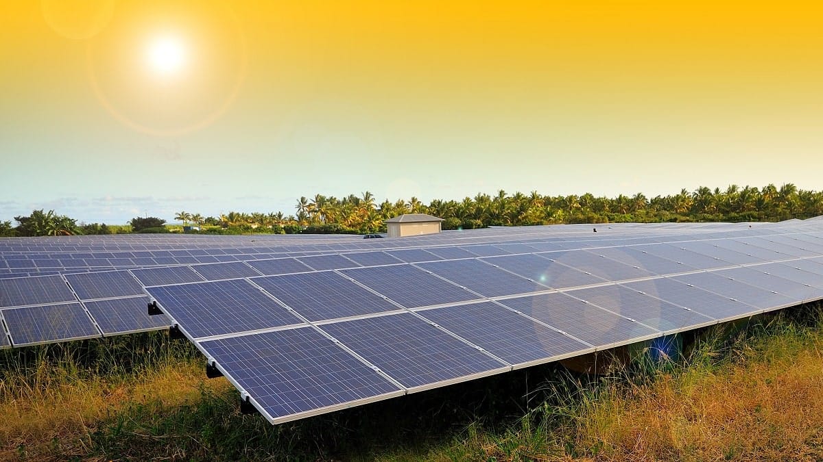 Solaire en Algérie : les enjeux économiques du projet  3.000 MW