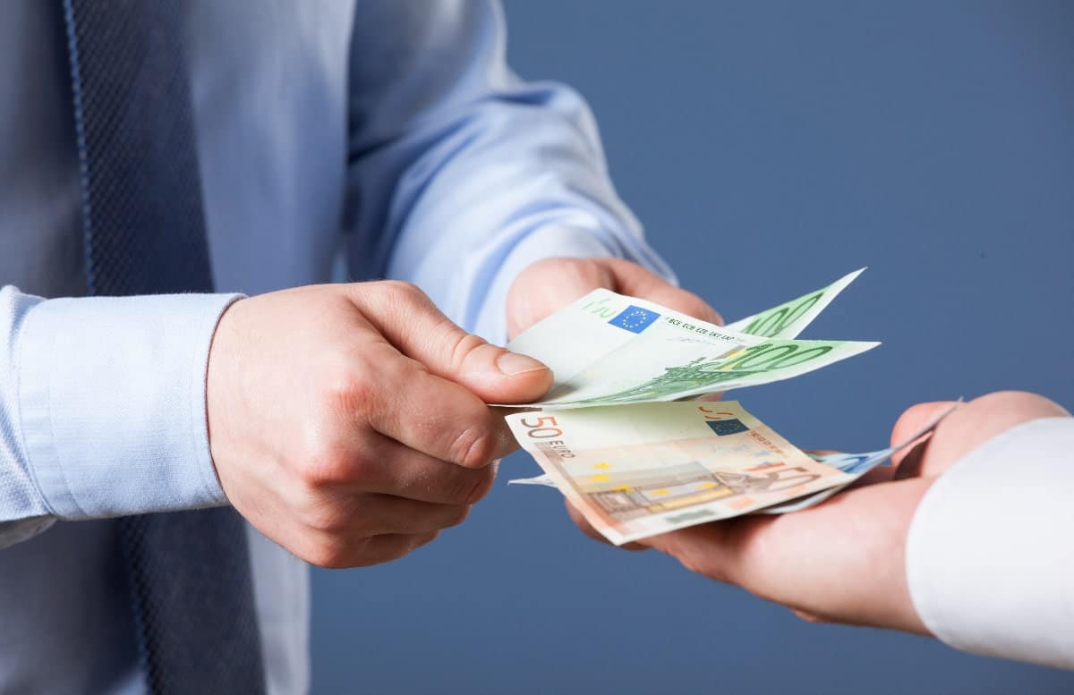 Double taux de change en Algérie : « problématique » (Banque mondiale)
