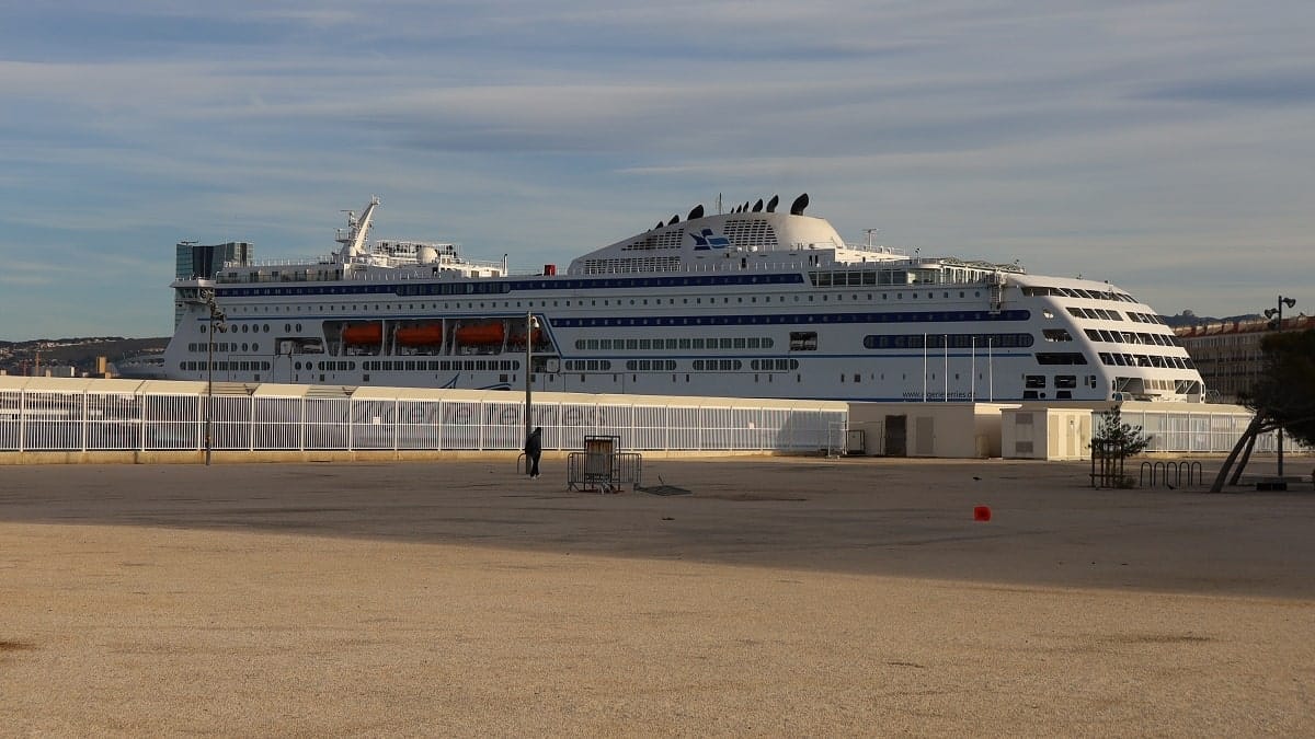 Algérie Ferries : 4 choses à savoir avant de réserver pour l’été 2024