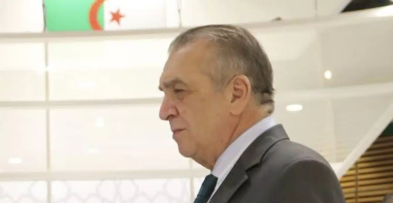 Algérie – Maroc : à Caracas, Amar Bendjama recadre magistralement Omar Hilale