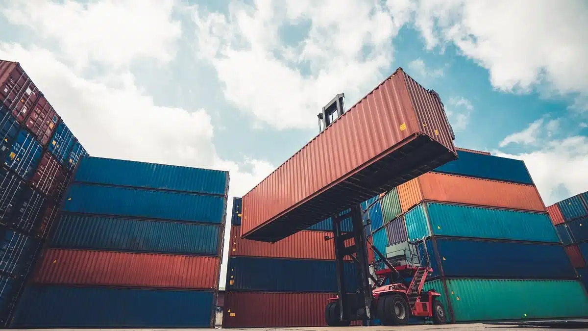 Commerce extérieur de l’Algérie : 5 chiffres à retenir du 1er trimestre de 2024