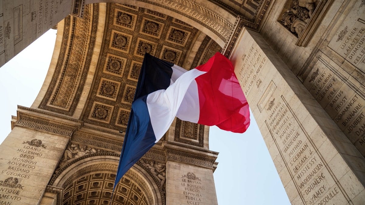 Exode des cadres musulmans : « J’aime la France et je ne la quitte pas »