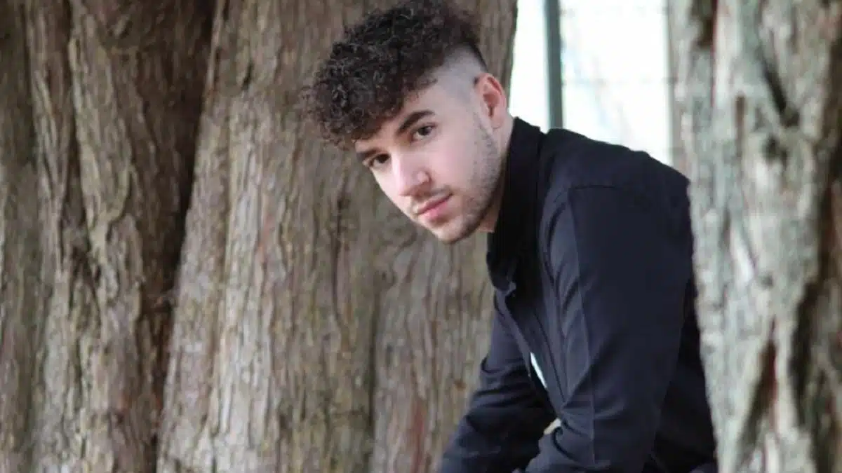 Ibrahim Godin, un jeune influenceur franco-algérien à l’histoire atypique