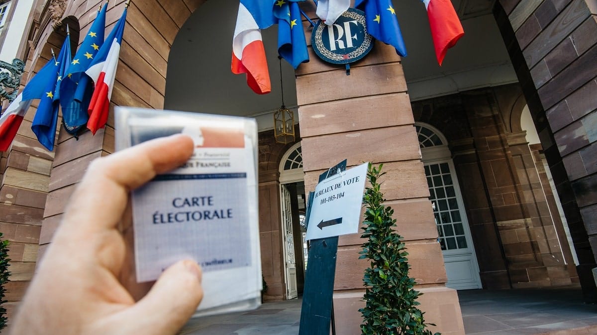 France : le RN veut interdire certains emplois aux binationaux