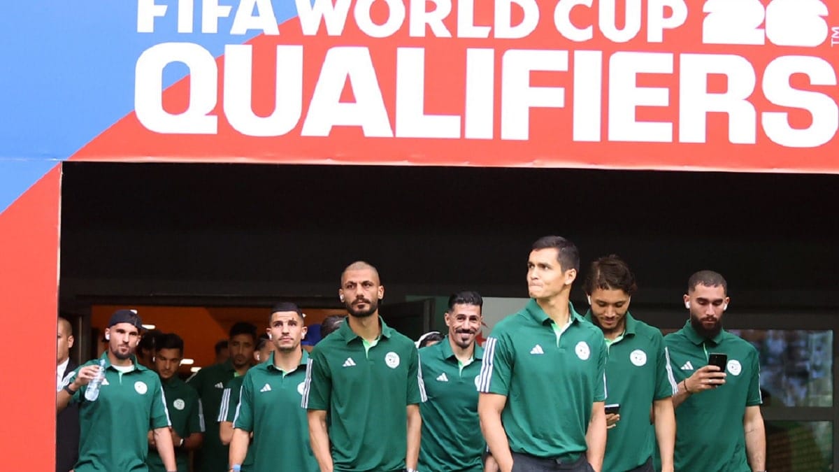 Algérie – Guinée : la compo des Verts avec Benzia, Benrahma et Gouiri en attaque