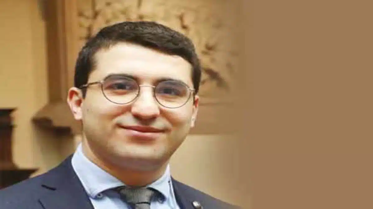 Mehdi Chouiten, patron de Datategy, une « usine » d’IA en France