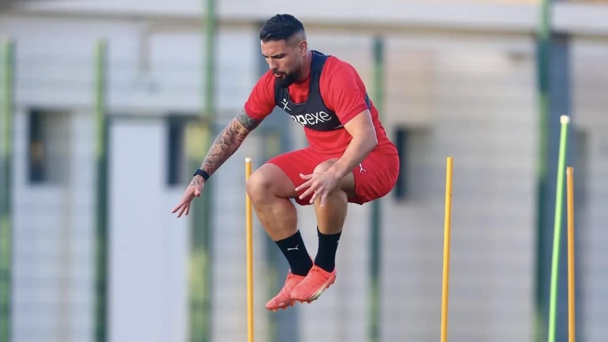 MCA-Monastir : Andy Delort au milieu d’une bagarre générale (Vidéo)