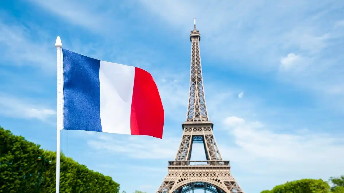 Village gastronomique de Paris : le stand Algérie attire la grande foule