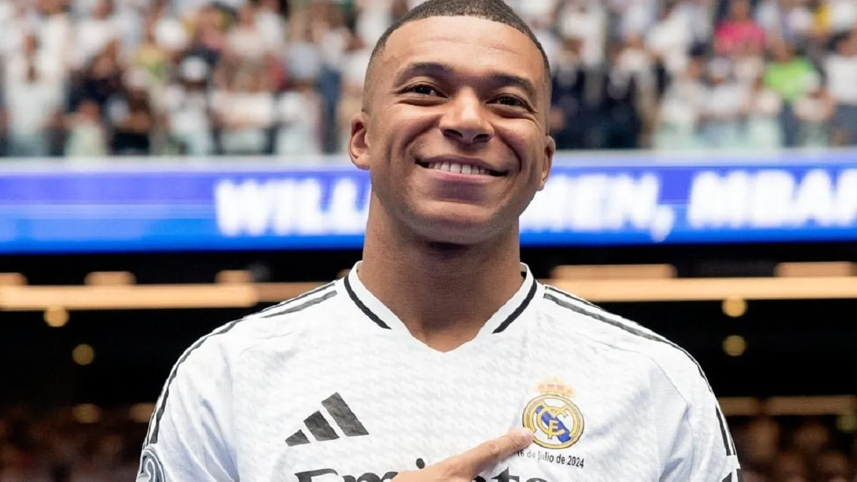 Kylian Mbappé critiqué sur son projet de voyage en Algérie