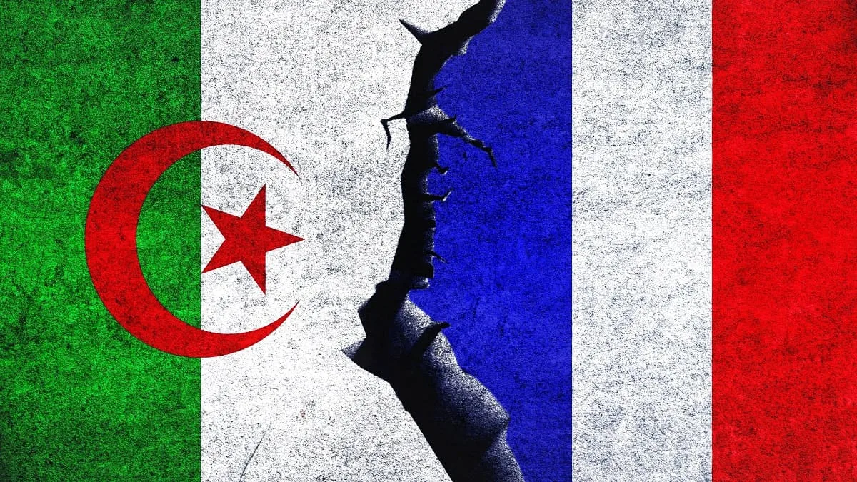 L’Algérie expulse 12 agents de l’ambassade de France, Paris menace de riposter