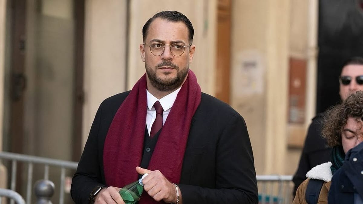Voile, pénurie d’œufs, antisémitisme… Un député liste les accusations contre les musulmans en France