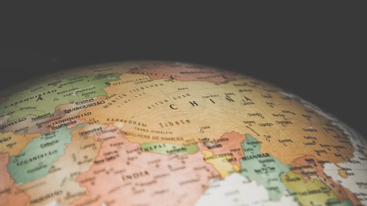 Meurtre dans une mosquée en France, Algérie – Chine, Amine Gouiri, importations : 4 infos à retenir