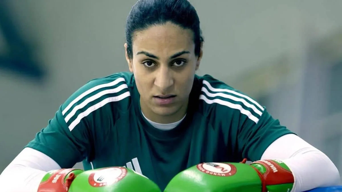 Imane Khelif dément sa retraite et accuse son ex-manager de trahison