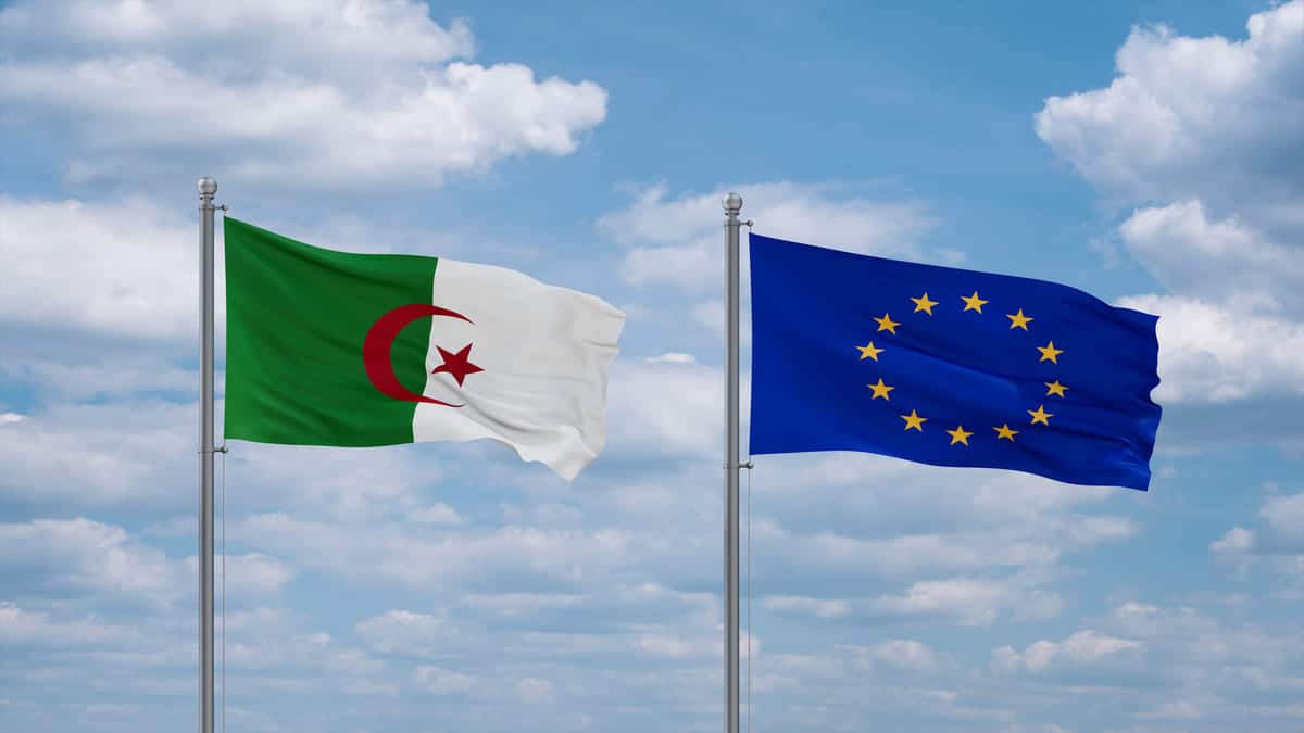 Europe : moins de titres de séjour pour les Algériens