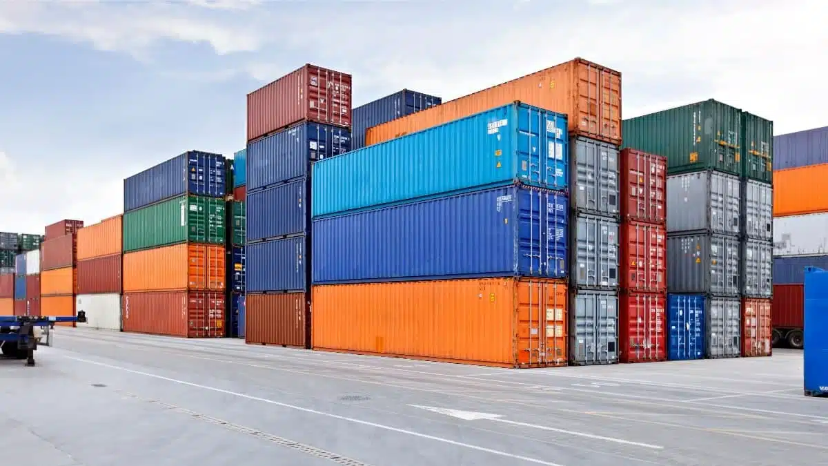 Tebboune justifie les nouvelles mesures sur les importations