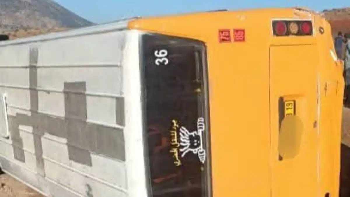 Algérie : plusieurs blessés après le renversement spectaculaire d’un bus