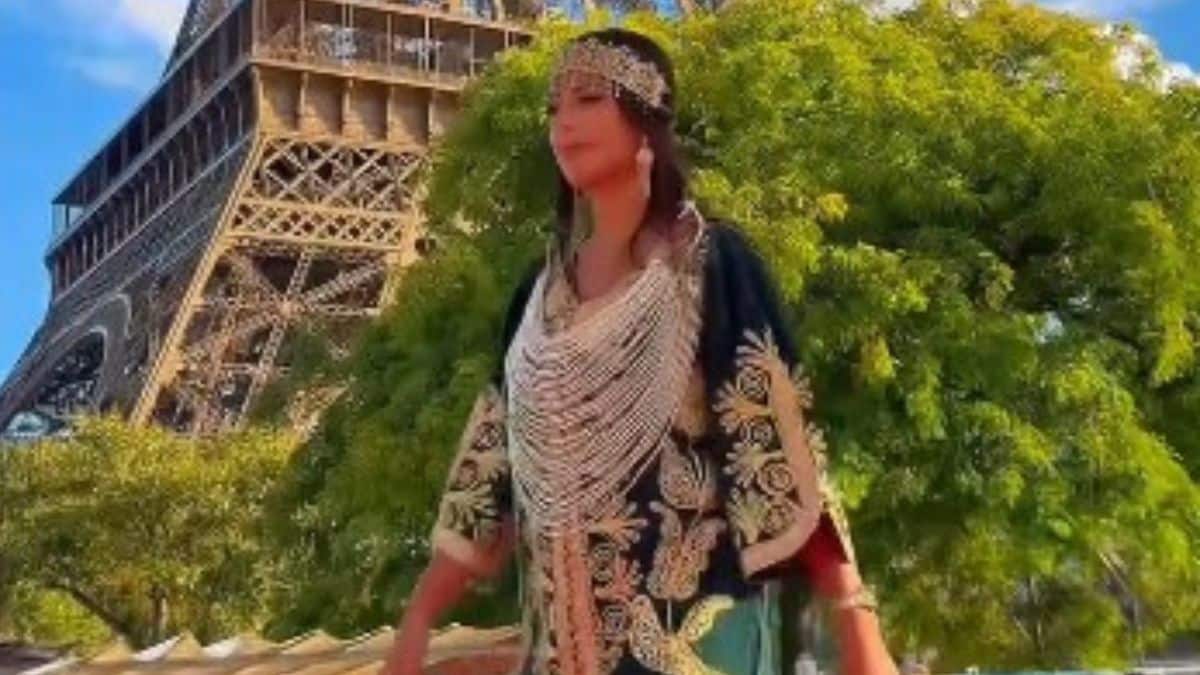 Vidéo. Défilé de mode de tenues algériennes à Paris
