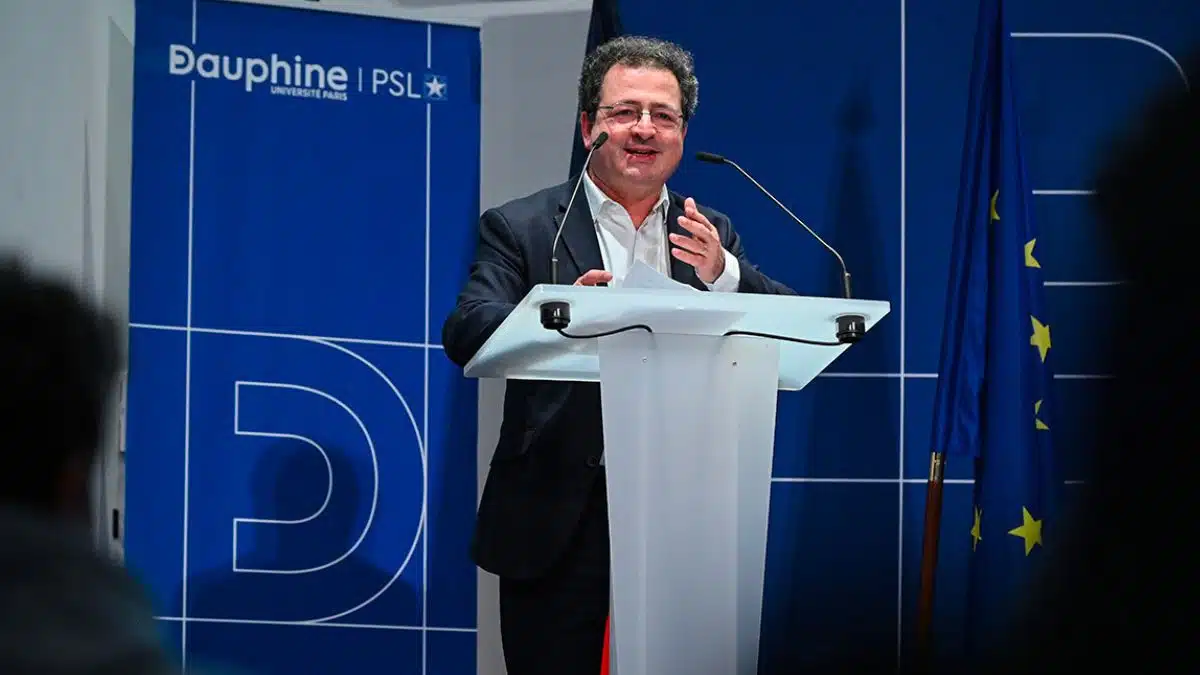 Diaspora algérienne en France : l’appel d’El Mouhoub Mouhoud
