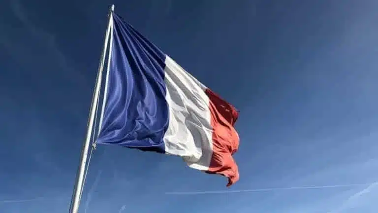 Voile et Ramadan : Laurent Nunez marque sa différence avec Bruno Retailleau