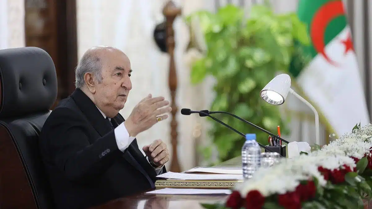 Formation des médecins en Algérie : Tebboune fixe de nouveaux objectifs