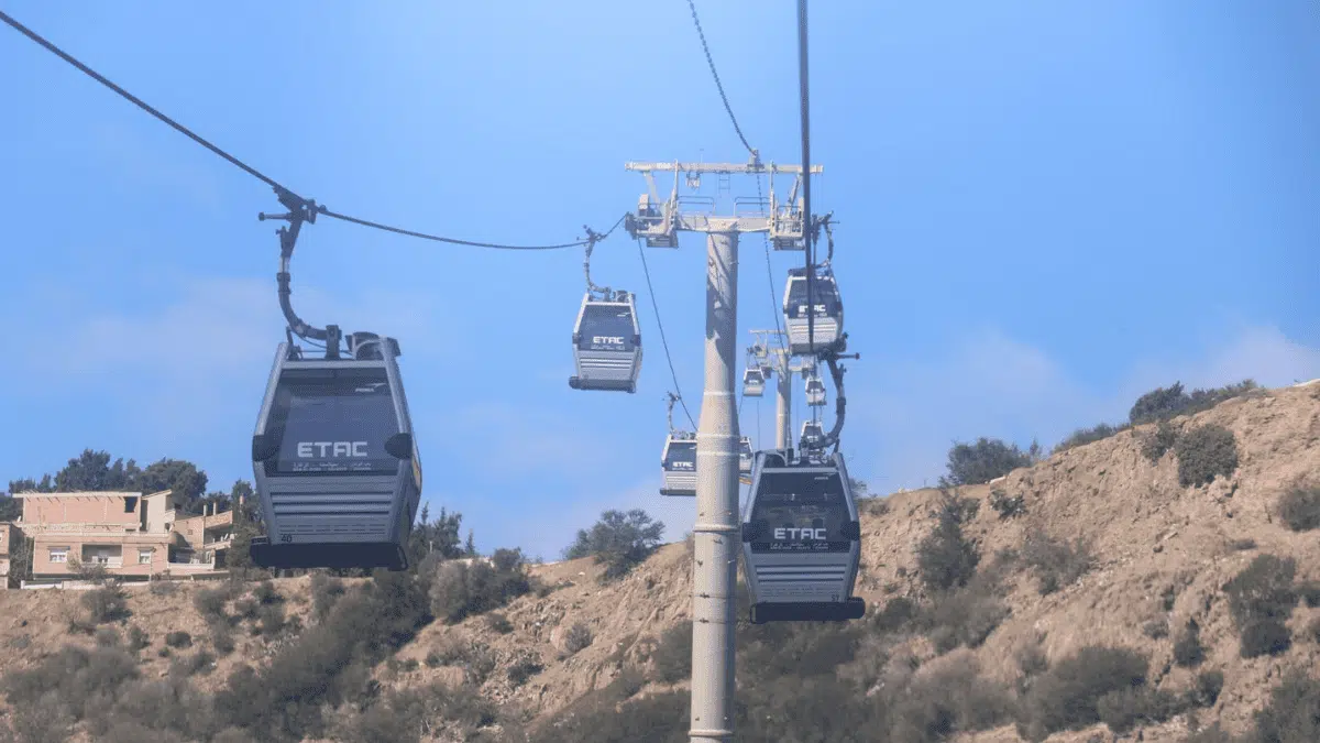 Alger : le téléphérique Bab el Oued – Bouzaréah remis en service