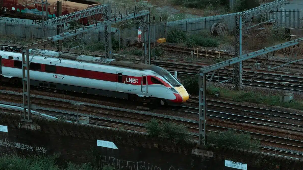 Angleterre : le héros algérien du train de Londres a quitté l’hôpital
