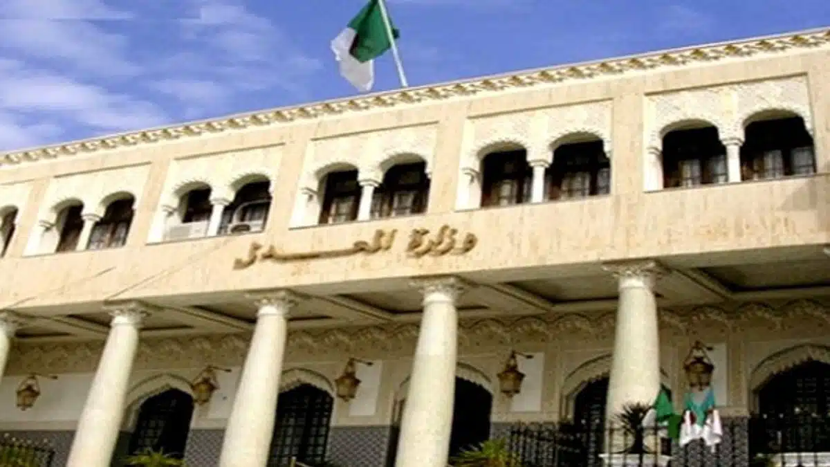 Corruption en Algérie : de nouvelles affaires transmises à la justice