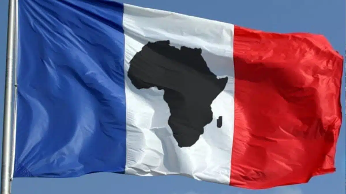 Afrique : la France perd du terrain, pas seulement en Algérie