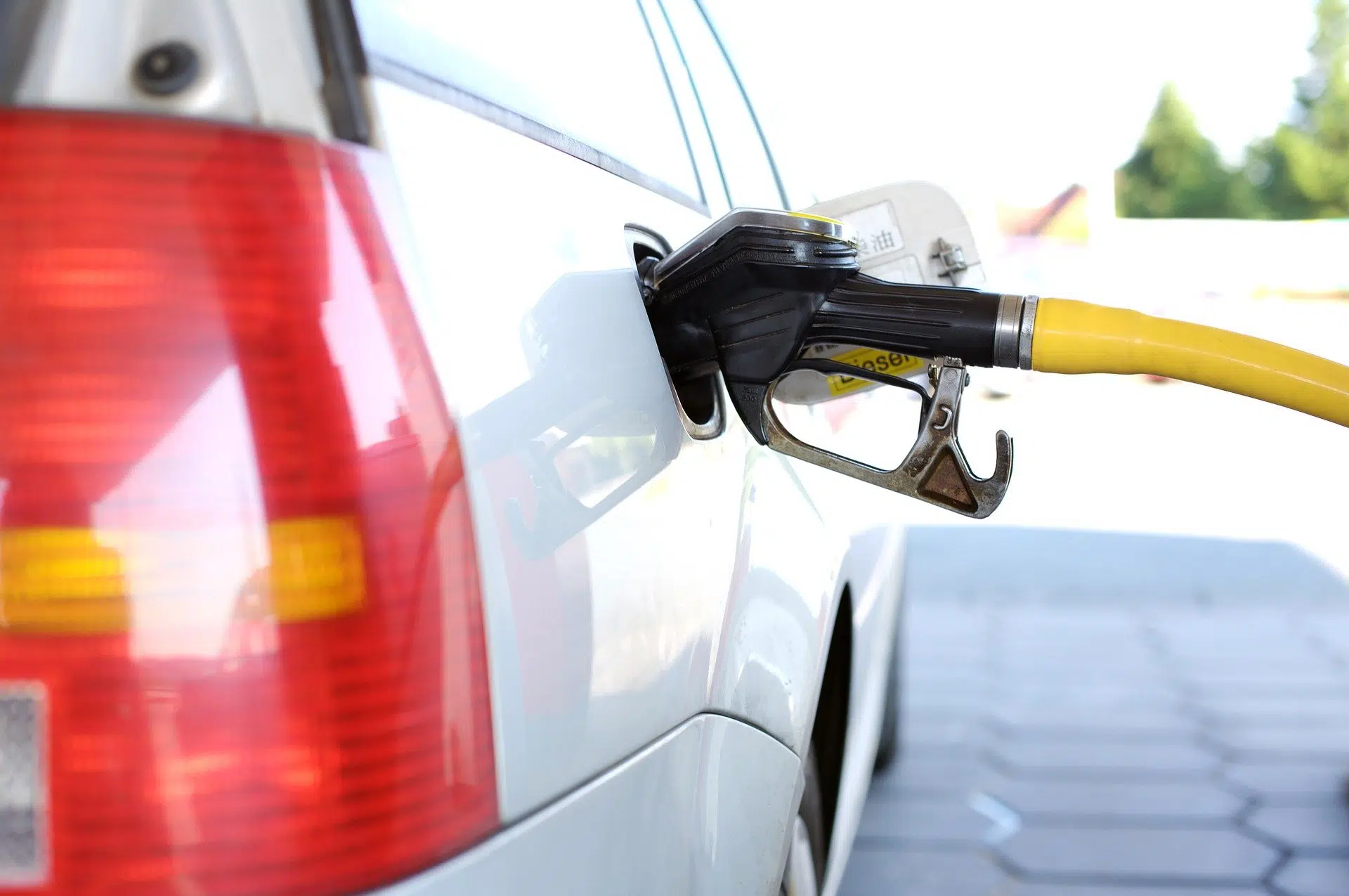 Taxe carburant : l’Algérie frappe fort contre la contrebande vers la Tunisie