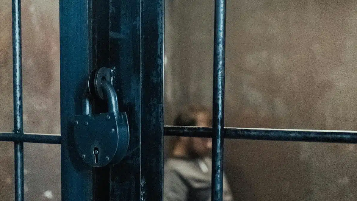 « J’ai perdu la vue » : témoignages glaçants d&rsquo;anciens détenus palestiniens en Israël