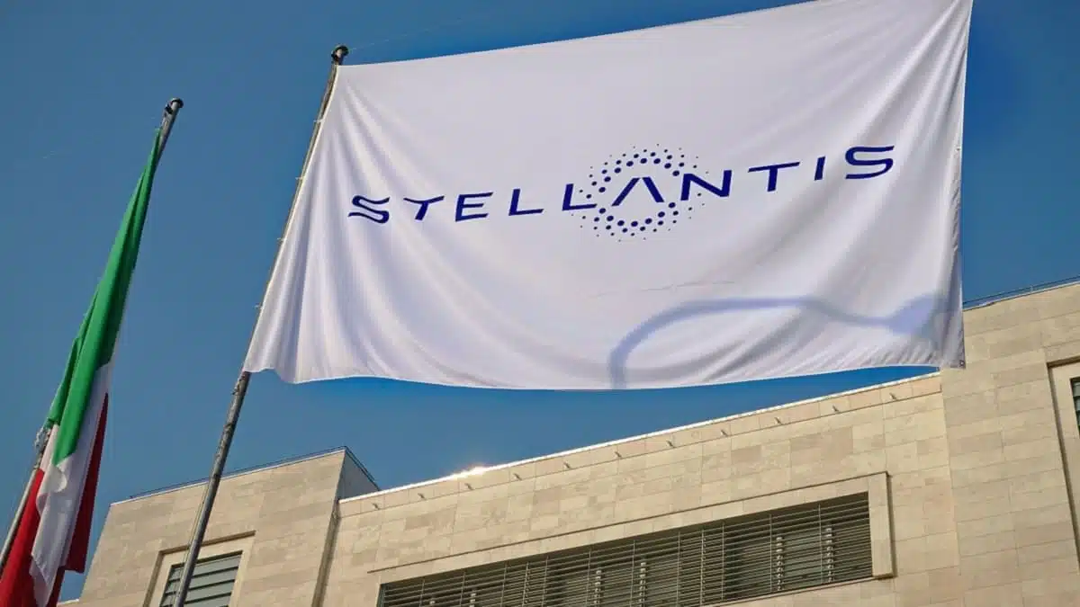 Automobile : Stellantis pris en tenaille entre l’Algérie et l’Italie