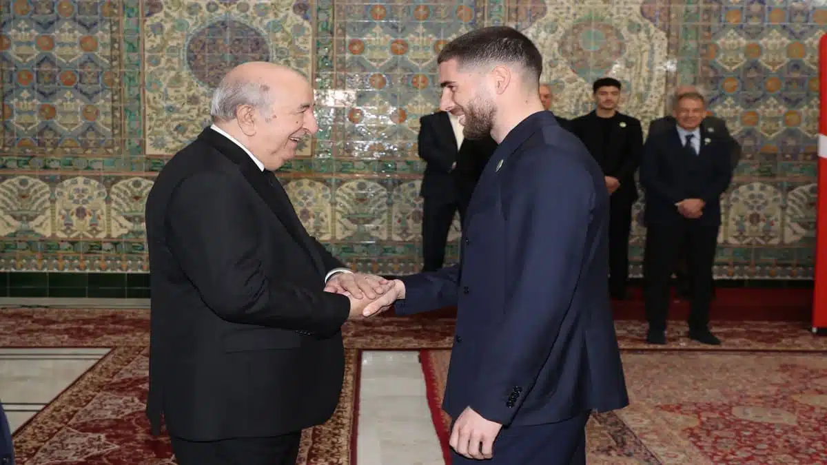 Présentation du trophée du Mondial 2026 en Algérie : Luca Zidane affiche ses ambitions