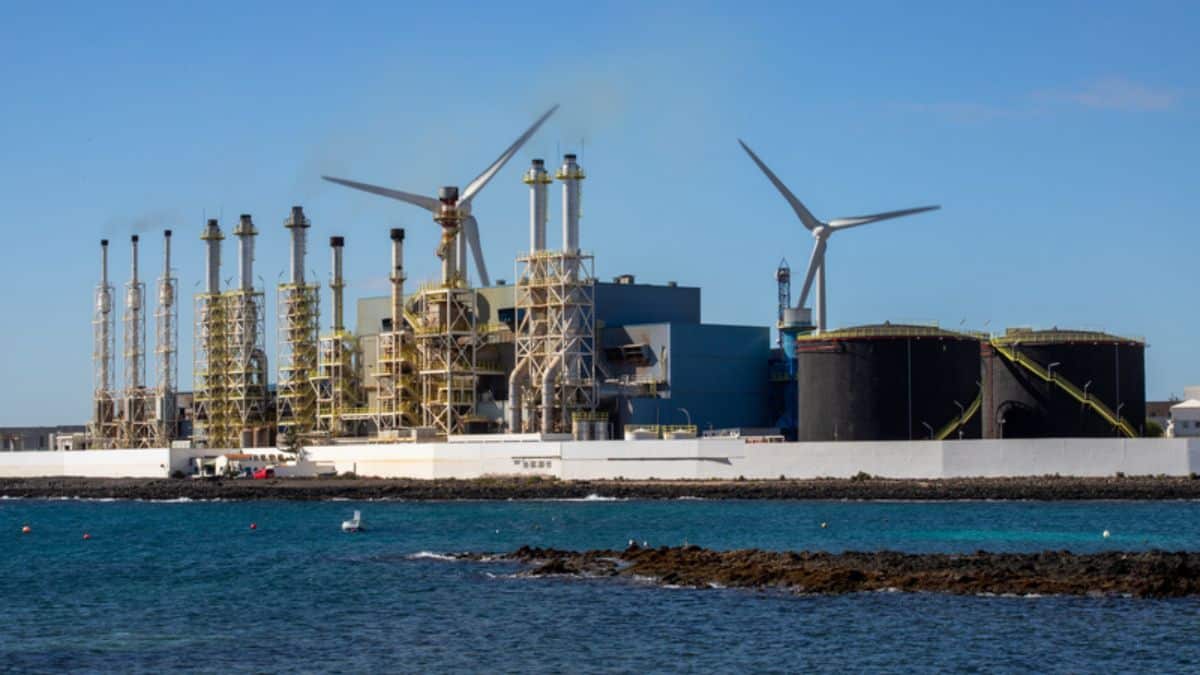 L’Algérie lance la réalisation de stations de dessalement pour un milliard $