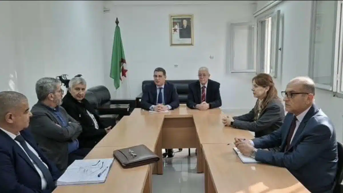 Algérie : le Pr Nekhla prend la tête de l’Agence de transplantation d’organes