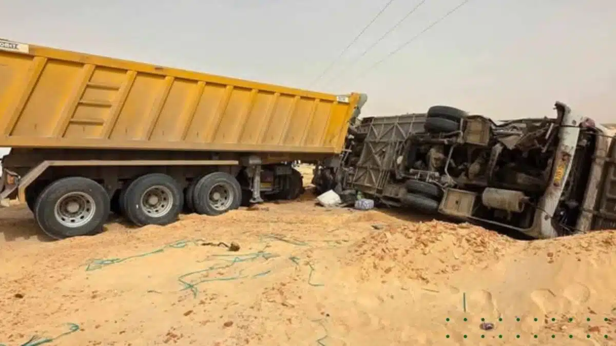 Algérie : collision entre un bus et un semi-remorque, plusieurs morts