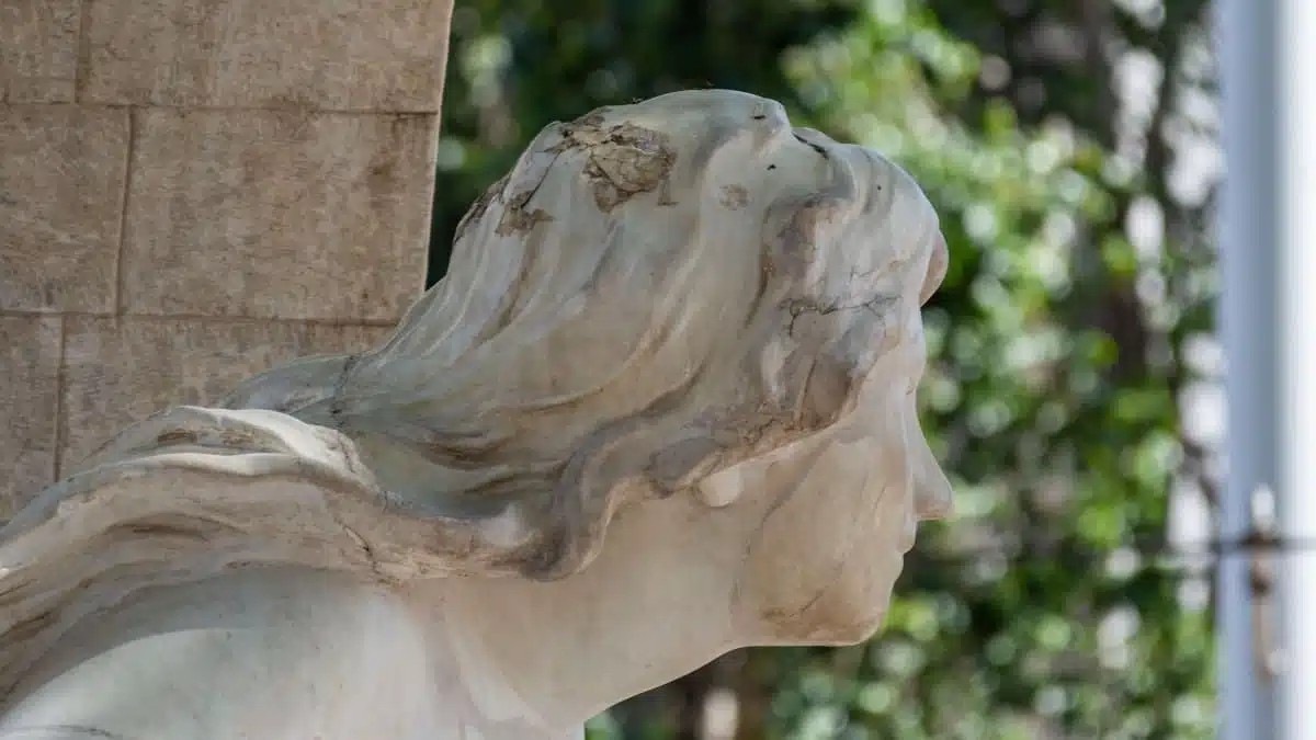 Vandalisée, la statue d&rsquo;Ain El Fouara sera restaurée dans sa « forme originale »