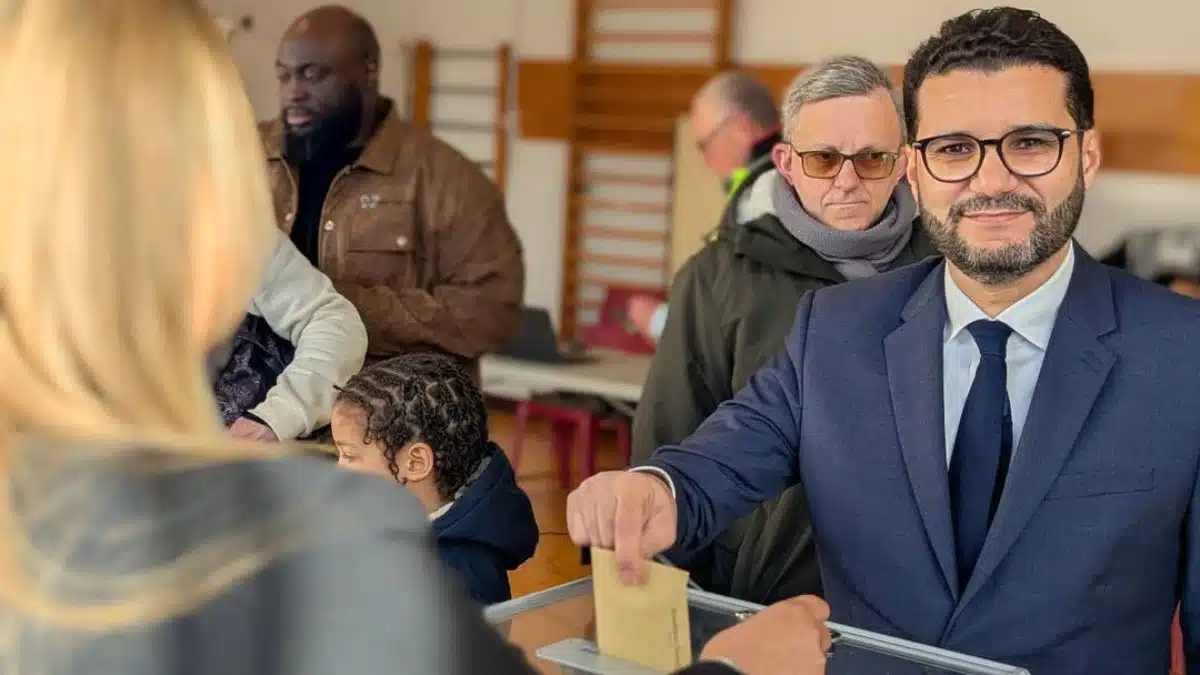 France : malgré une campagne hostile, un Franco-Algérien élu maire dès le premier tour