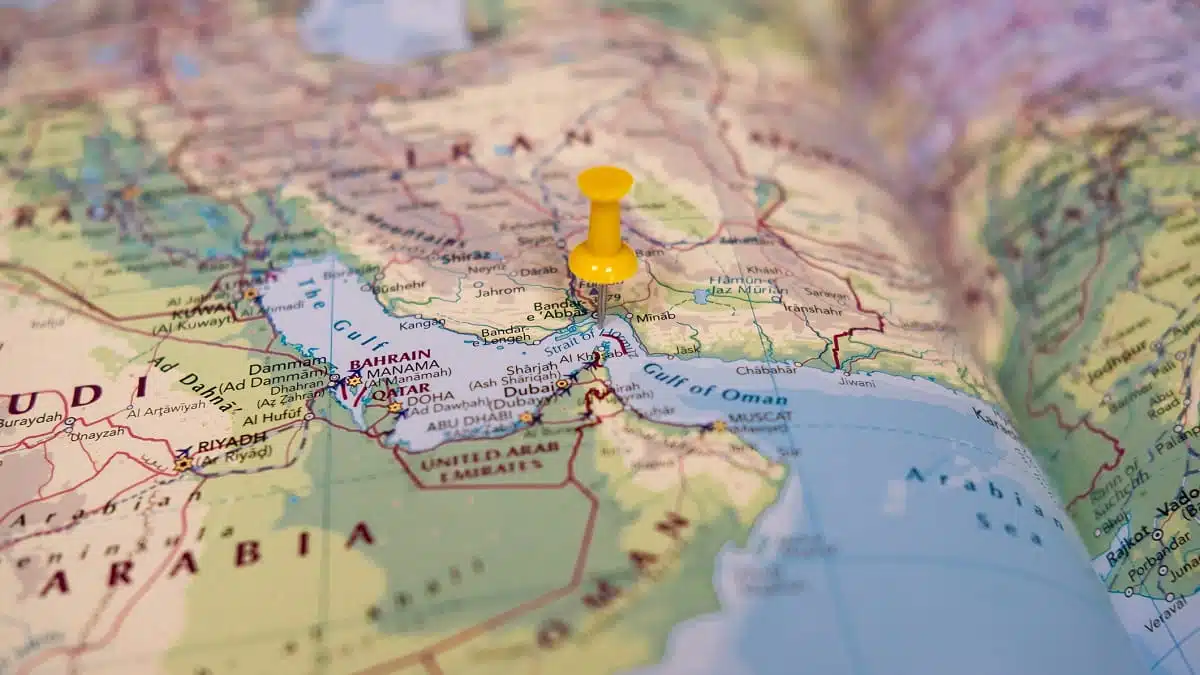 Détroit d&rsquo;Ormuz bloqué : pourquoi le pétrole risque d’atteindre des niveaux records