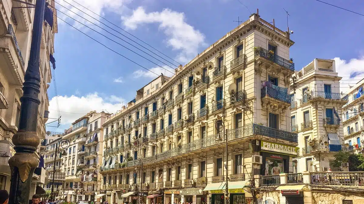 Vente des biens immobiliers anciens en Algérie : ce qui change en 2026