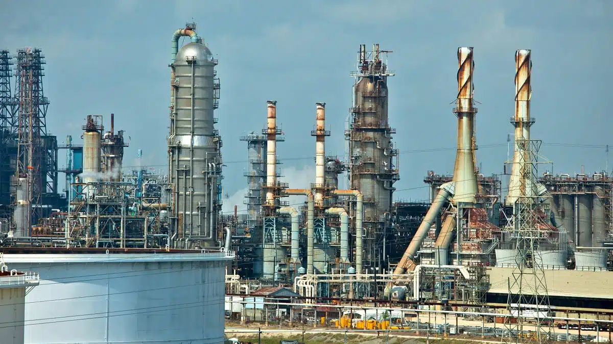Guerre en Iran : le pétrole s’envole, le gaz risque de flamber
