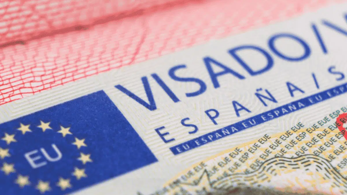 Trafic de visas Schengen : scandale au Consulat d’Espagne à Alger
