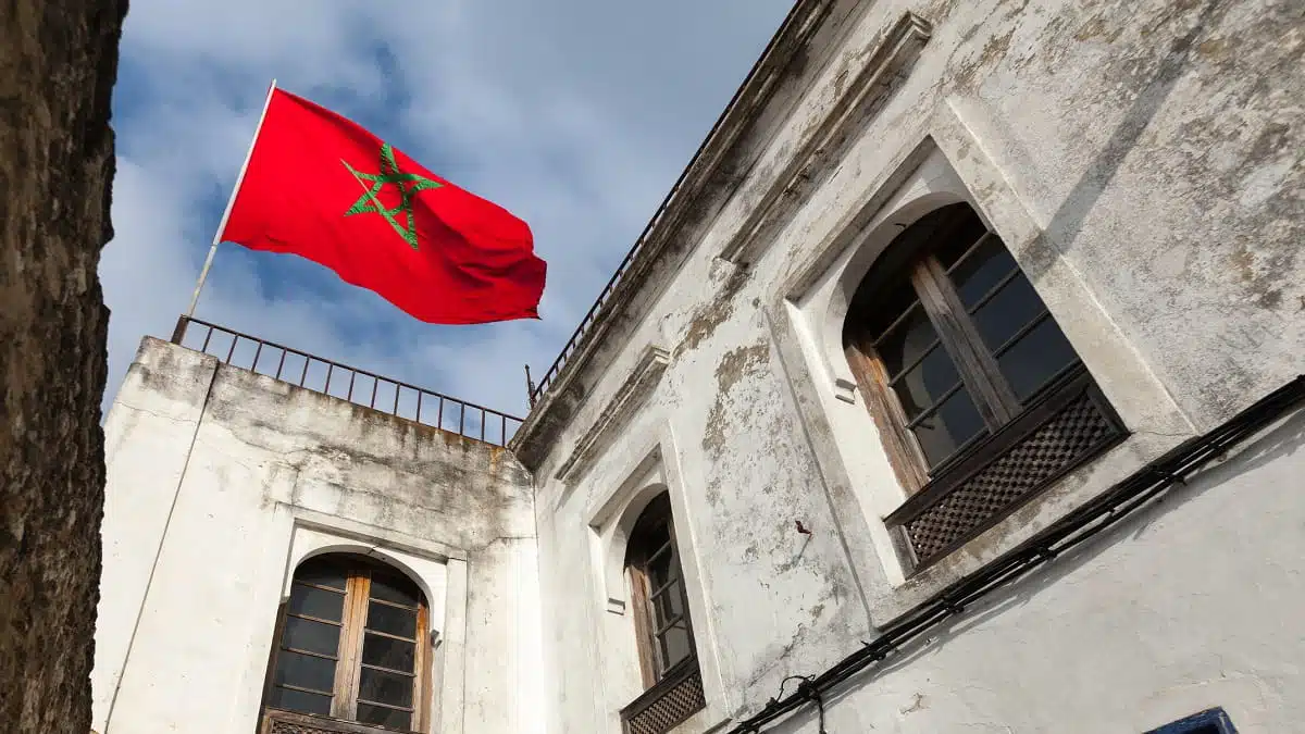 Maroc : une femme refoulée de l&rsquo;hôpital accouche dans la rue